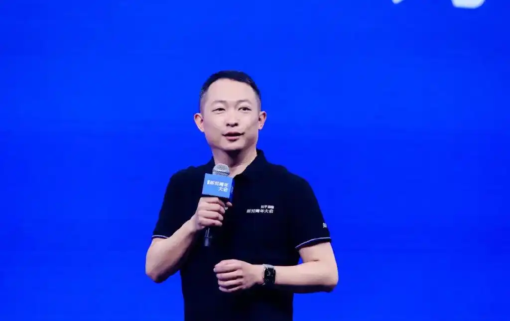 对话知乎周源：AI时代，最值钱的是这两件事｜浪潮对话